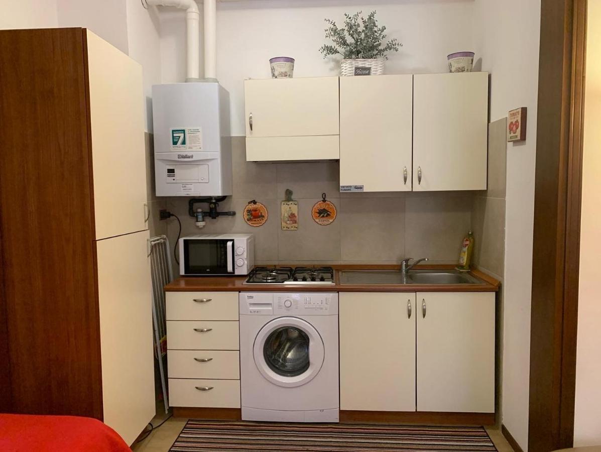 Appartamento Affitti Brevi Verona Colors/G.B. Rossi Friendly Bagian luar foto