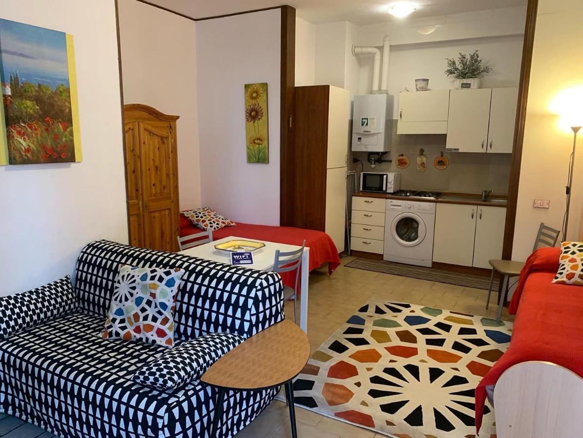 Appartamento Affitti Brevi Verona Colors/G.B. Rossi Friendly Bagian luar foto